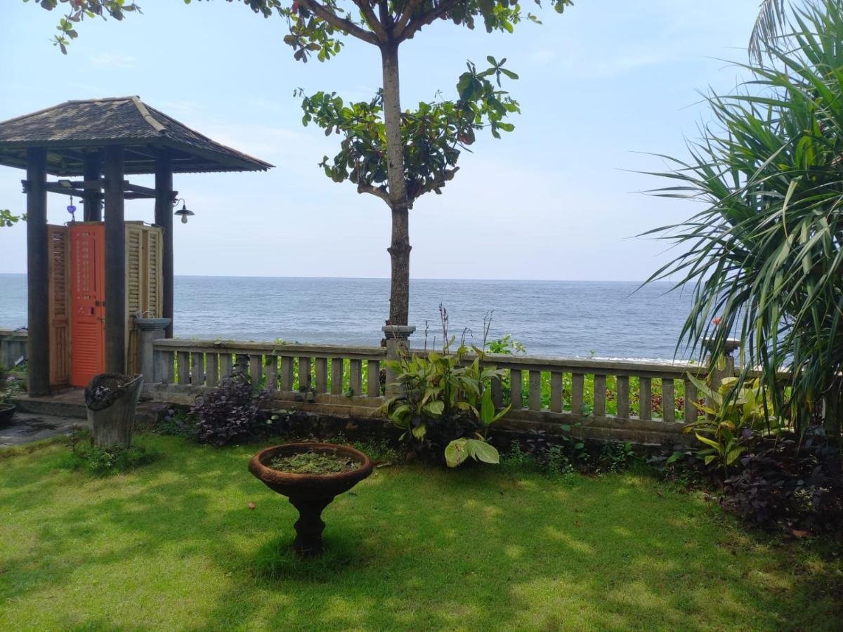 Bali North Beach B&B Tianyar Kültér fotó