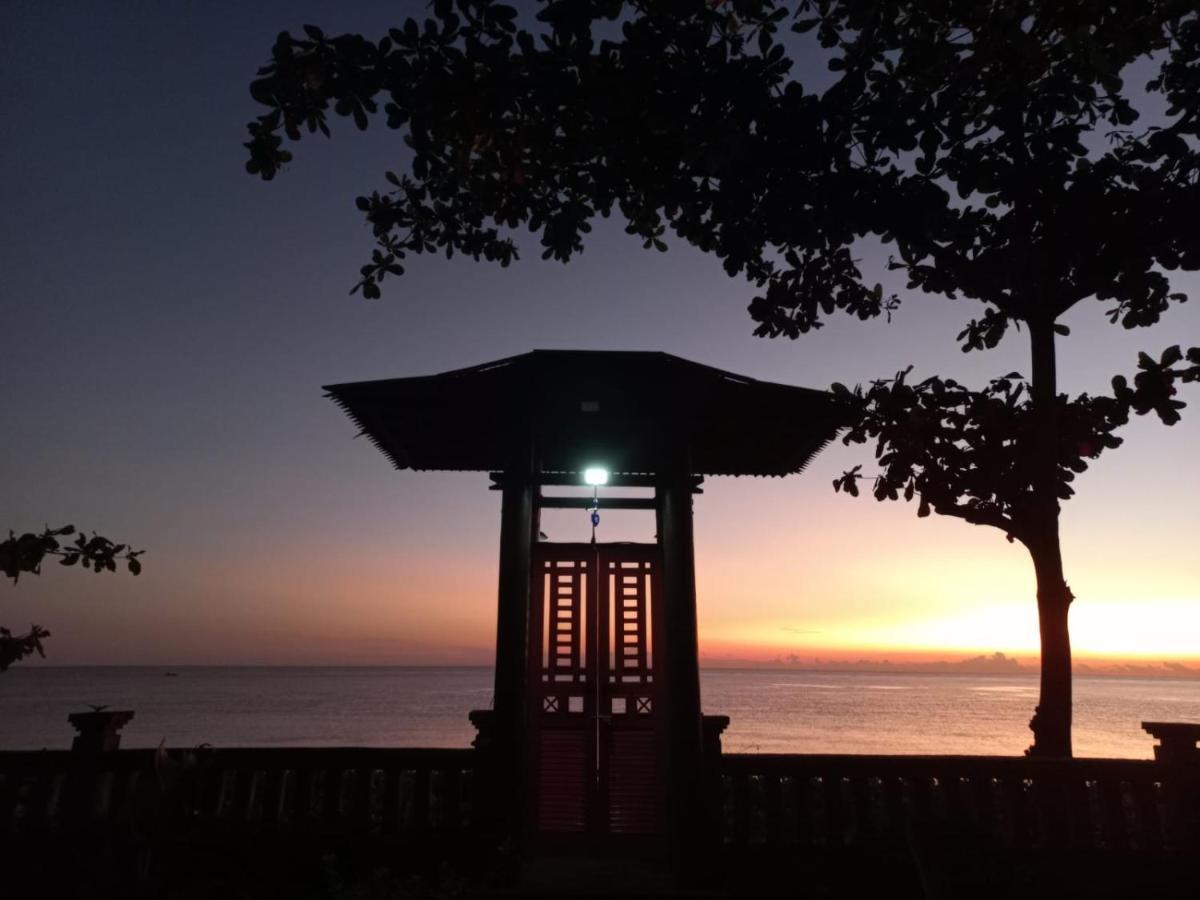 Bali North Beach B&B Tianyar Kültér fotó