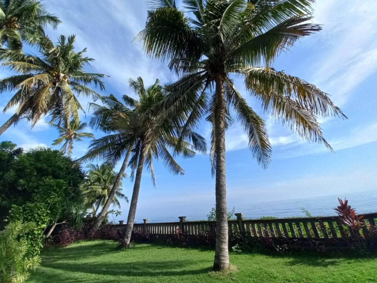 Bali North Beach B&B Tianyar Kültér fotó