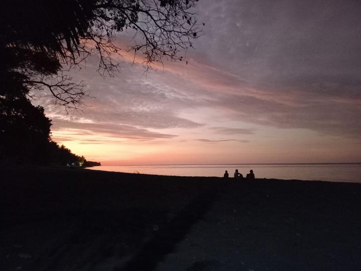 Bali North Beach B&B Tianyar Kültér fotó