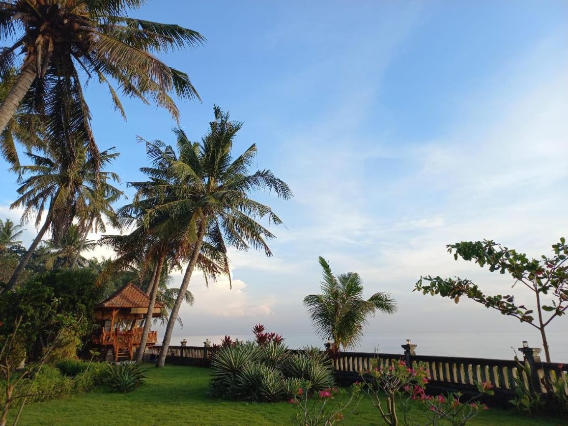 Bali North Beach B&B Tianyar Kültér fotó