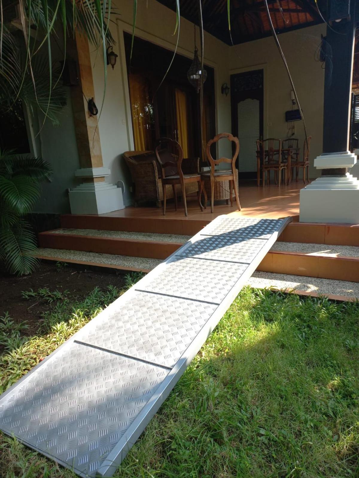 Bali North Beach B&B Tianyar Kültér fotó
