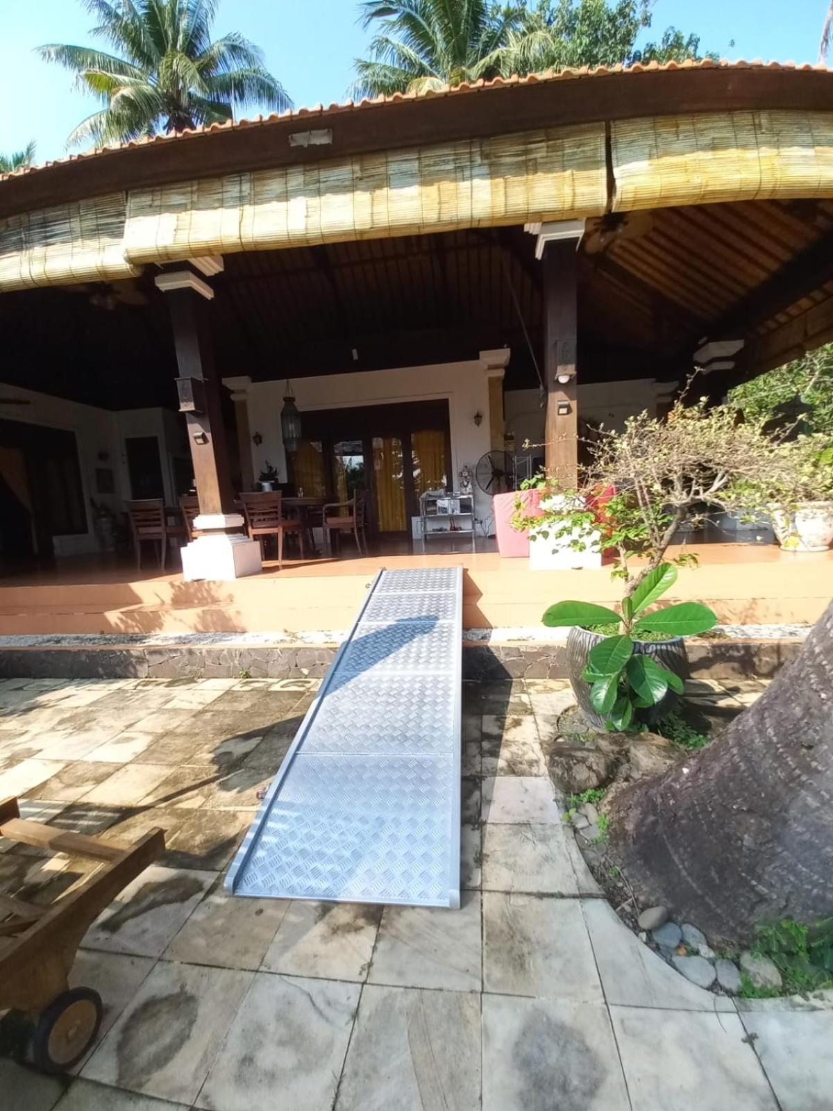 Bali North Beach B&B Tianyar Kültér fotó